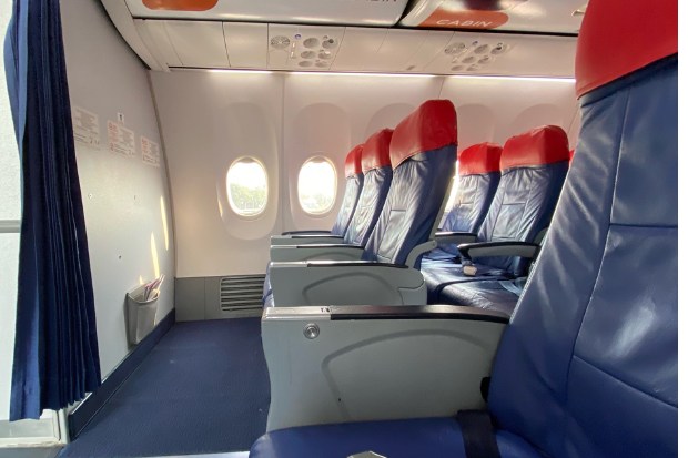 hạng phổ th&ocirc;ng Thai Lion Air