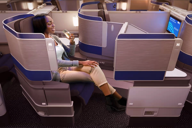 ghế hạng nhất United Airlines