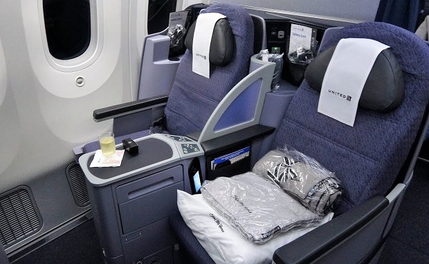 hạng vé thương gia United Airlines