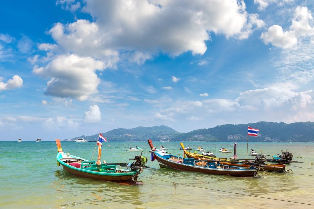 Thời điểm đẹp nhất để đi đến bãi biển Patong từ tháng 11 đến tháng 4 bãi biển Patong Phuket
