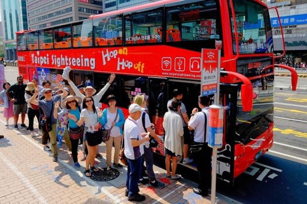 Cơ Long Đài Loan - Xe buýt