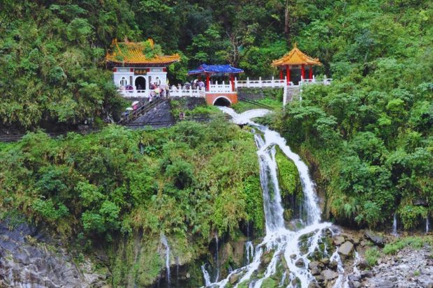 Công viên quốc gia Taroko - đền Trường Xuân