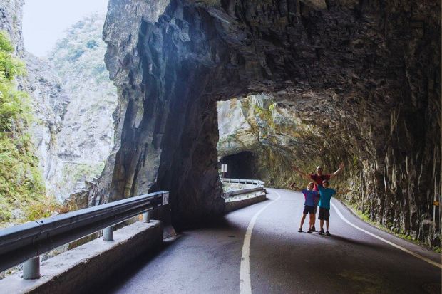 Công viên quốc gia Taroko - Hang động Swallow Grotto