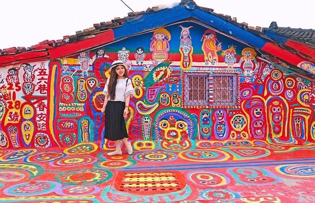 địa điểm du lịch đ&agrave;i loan - l&agrave;ng cầu vồng