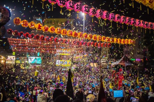 Du lịch Đài Loan mùa xuân - Lễ hành hương Dajia Mazu