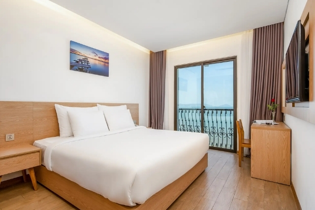 Gold Boutique Hotel Đà Nẵng gần Bà Nà Hills tiện nghi đầy đủ 