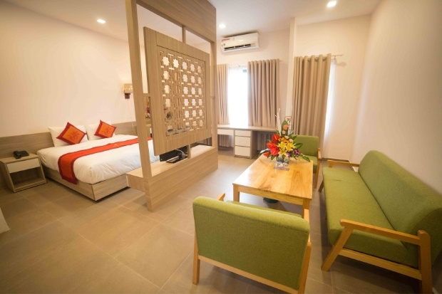  Green Hotel Đà Nẵng gần đường lên Bà Nà Hills phòng gọn gàng