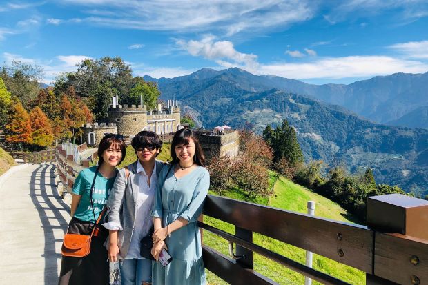 Kinh nghiệm du lịch Cingjing Farm - Giới thiệu đ&ocirc;i n&eacute;t về Cingjing