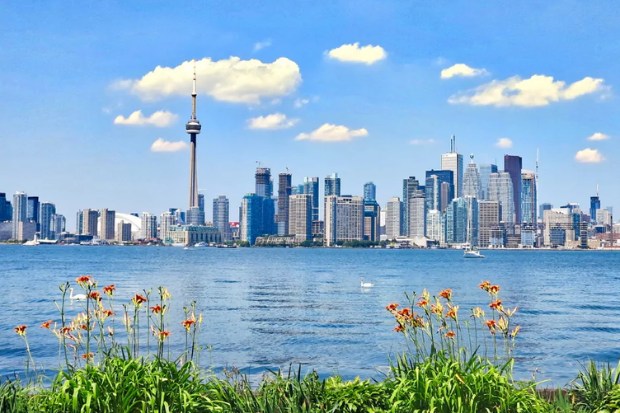 lưu ý khi du lịch Toronto