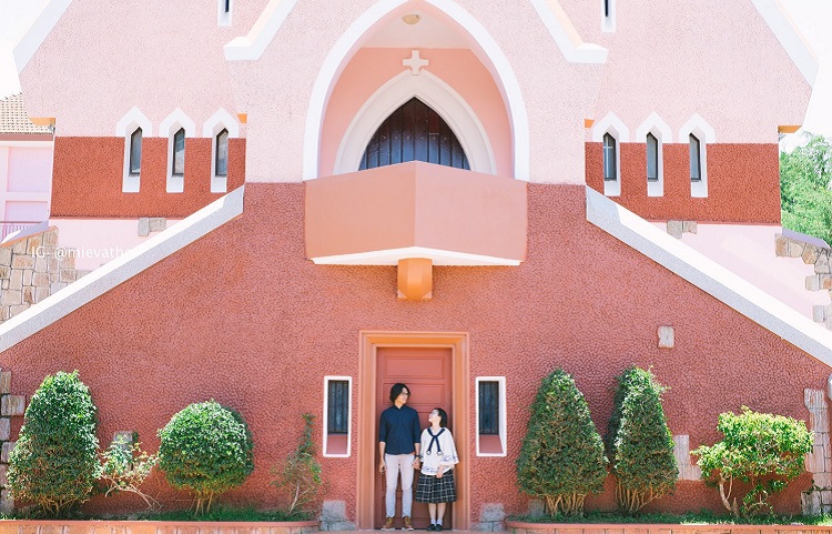 Nhà thờ Domaine de Marie