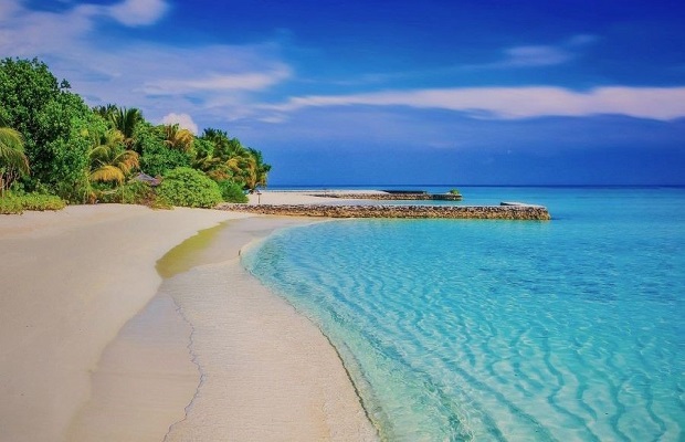 bãi biển đẹp ở bali - Bãi biển Pasir Putih