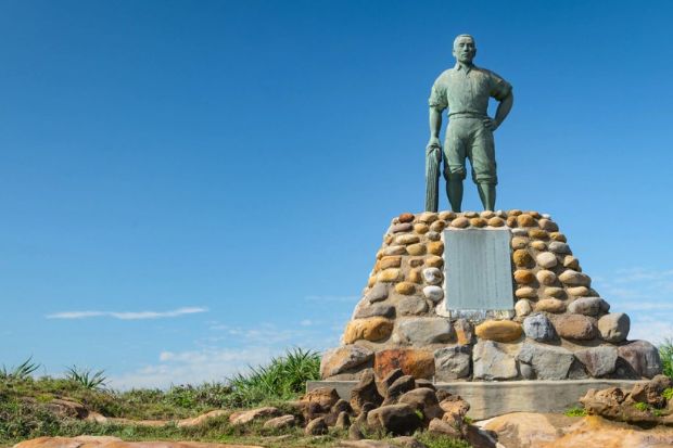 Công viên địa chất Dã Liễu - Tượng Lin Tien Jane