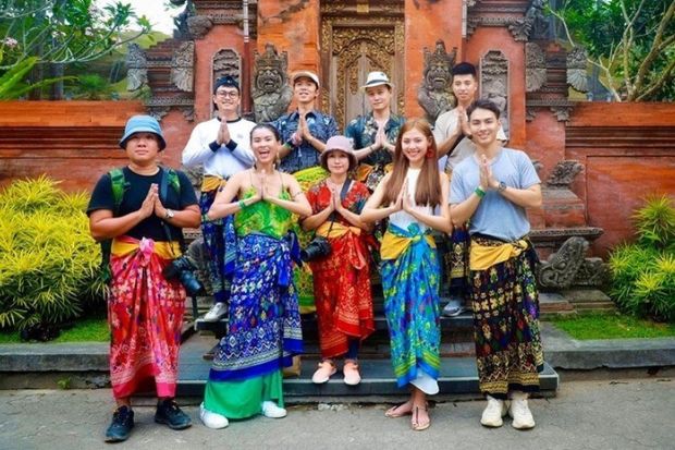 Điều cấm kỵ khi đến Indonesia - Trang phục kín đáo