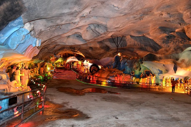 Hướng dẫn cách di chuyển đến động Batu đơn giản