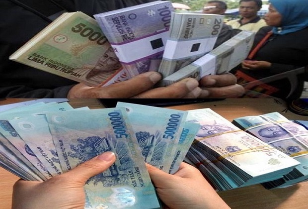 kinh nghiệm đổi tiền khi đi du lịch indonesia - Các quầy đổi tiền đã được cấp phép hoạt động 