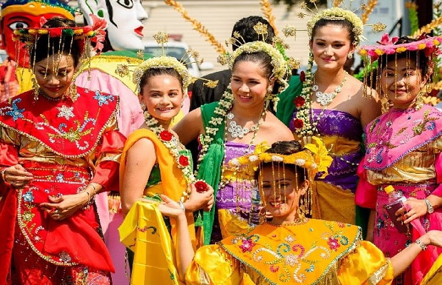 kinh nghiệm đổi tiền khi đi du lịch indonesia - Kinh nghiệm du lịch Indonesia bạn cần nên biết 