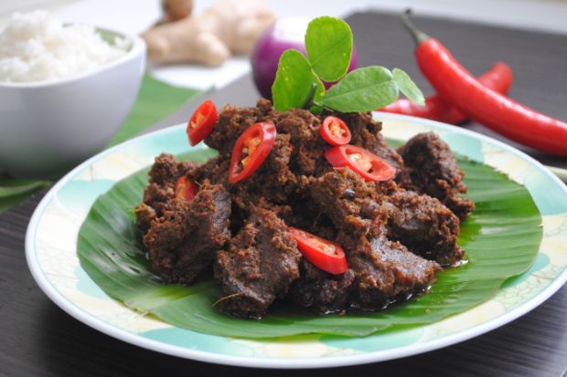 Món ăn siêu cay Indonesia - Rendang