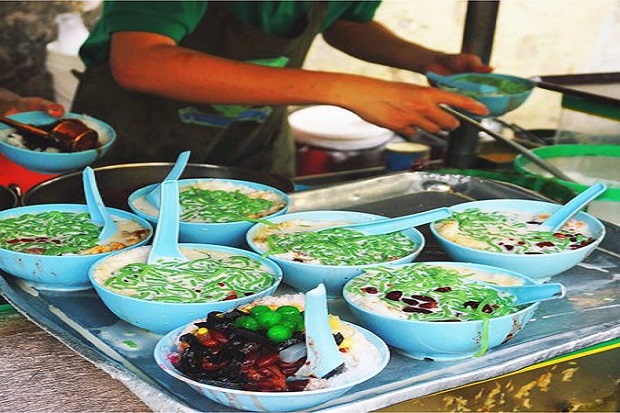Món ăn vặt Malaysia - Chè Cendol