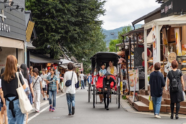 Ngôi làng cổ Yufuin có gì?