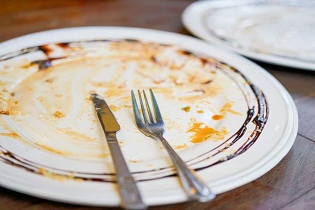 Điều cấm kỵ du lịch Malaysia - Lãng phí thức ăn