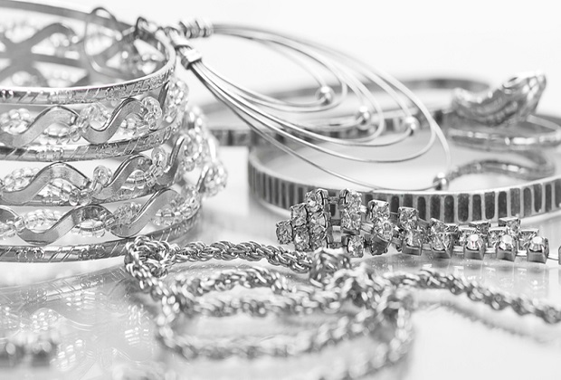 quà tặng du lịch campuchia - trang sức bằng bạc