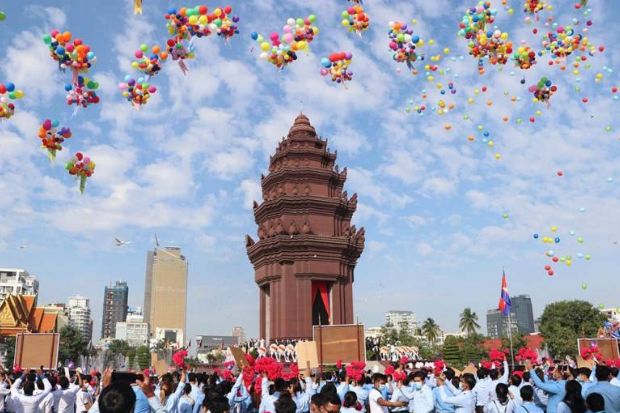 Tượng đài Độc lập Phnôm Pênh - Nguồn gốc