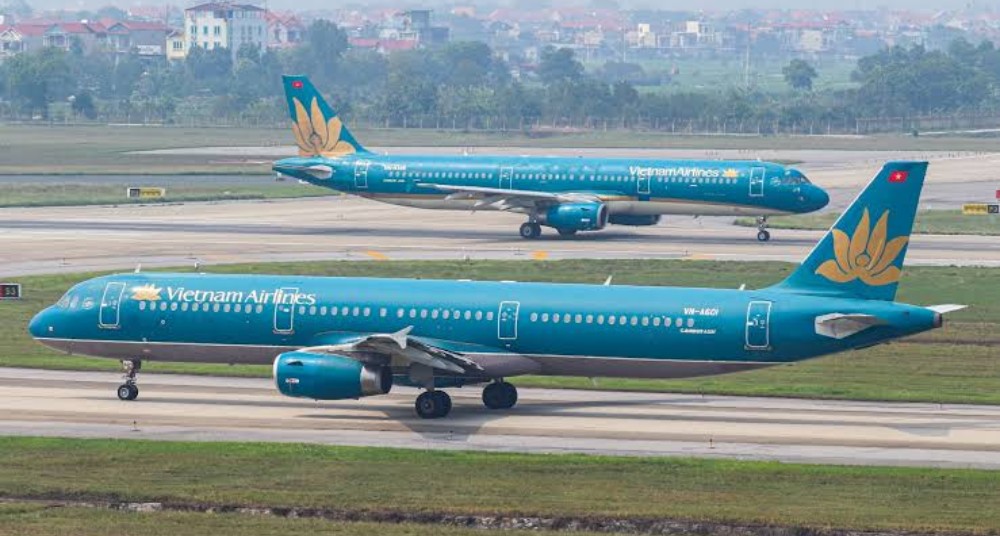 v&eacute; m&aacute;y bay từ Huế đi Đ&agrave; Lạt