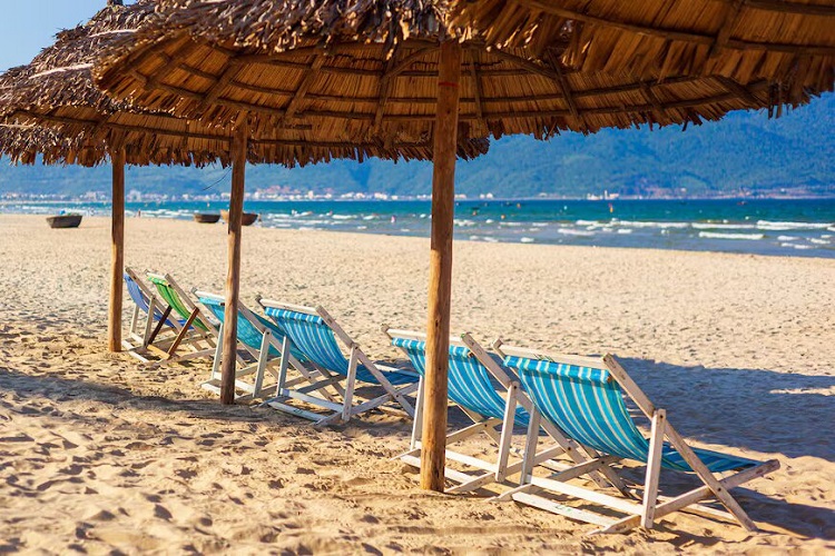 Bãi biển Mỹ Khê