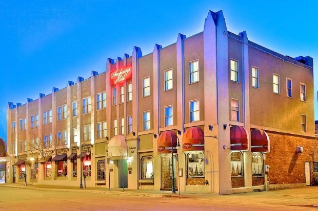 Historic Anchorage Hotel &ndash; kh&aacute;ch sạn biểu tượng của Anchorage