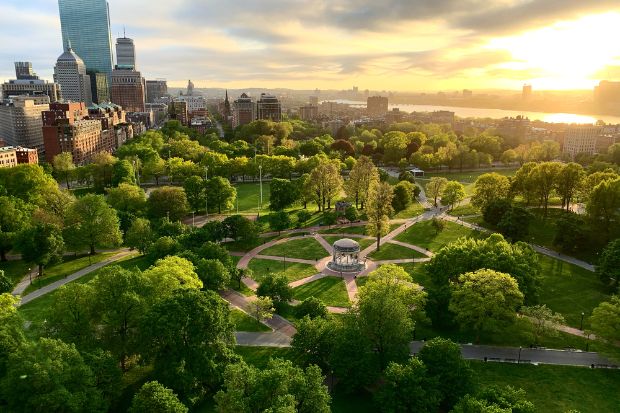 Tham quan Boston Common &ndash; c&ocirc;ng vi&ecirc;n c&ocirc;ng cộng l&acirc;u đời nhất nước Mỹ