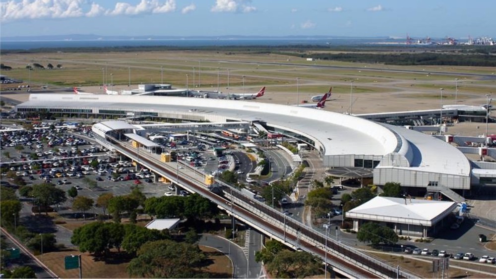 S&acirc;n bay Brisbane BNE với khu nh&agrave; ga phục vụ chuyến bay quốc tế v&agrave; nội địa