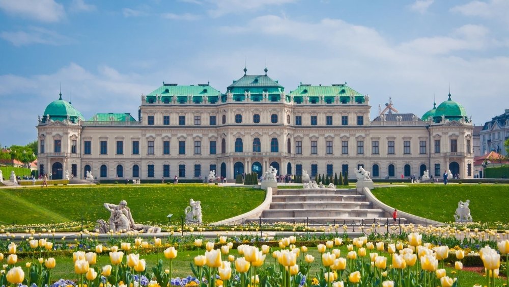 Vẻ đẹp lộng lẫy v&agrave;o m&ugrave;a xu&acirc;n của Vienna.