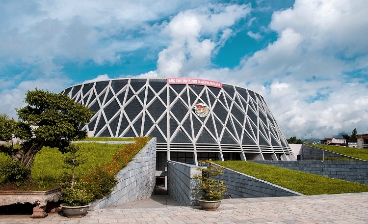 Bảo tàng Chiến thắng Điện Biên Phủ