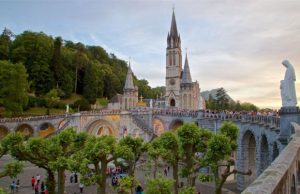 Đặt Vé Máy Bay Hồ Chí Minh Đi Lyon Giá Rẻ