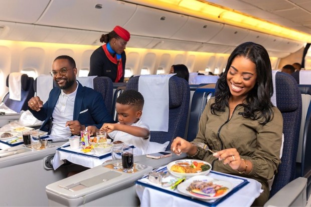 Hạng Thương gia TAAG Angola Airlines