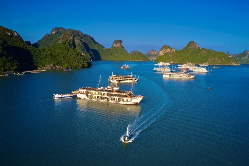 Vịnh Hạ Long - Quần đảo C&aacute;t B&agrave;, di sản thi&ecirc;n nhi&ecirc;n thế giới li&ecirc;n tỉnh đầu ti&ecirc;n tại Việt Nam