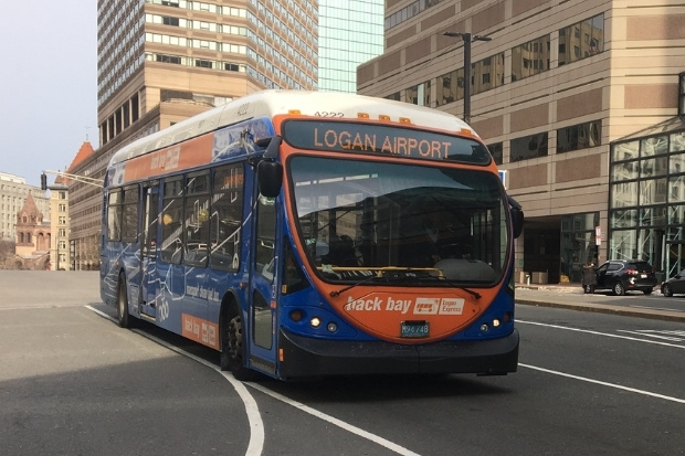 Xe Logan Express phương tiện thuận tiện từ sân bay Logan vào trung tâm Boston
