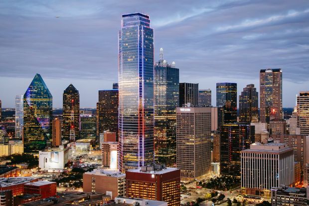 Khung cảnh th&agrave;nh phố Dallas, Texas rực rỡ trong &aacute;nh chiều t&agrave; 