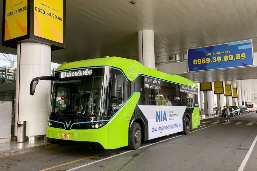 v&eacute; m&aacute;y bay từ H&agrave; Nội đi Huế