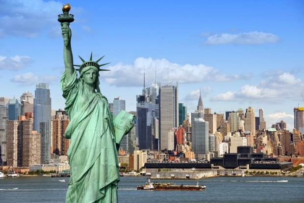 Tượng Nữ thần Tự Do nổi tiếng tại New York 