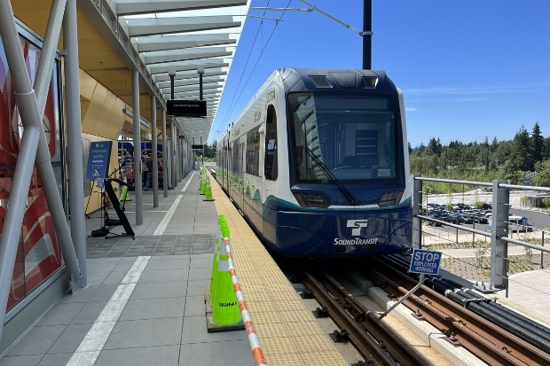 Link Light Rail góp phần giảm kẹt xe và ô nhiễm không khí tại Seattle