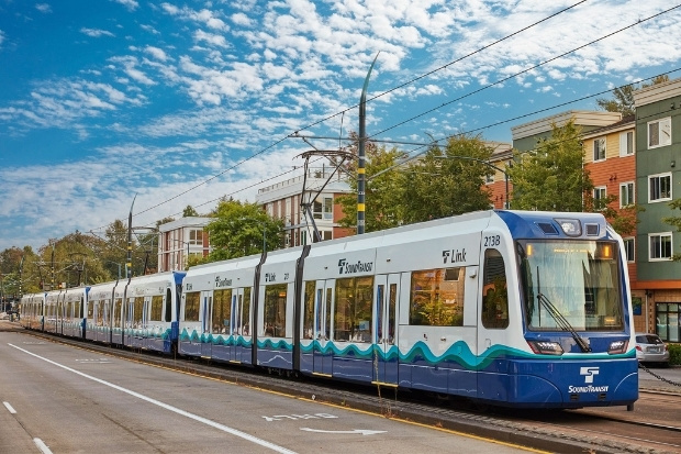 Di chuyển tiện lợi bằng Link Light Rail tại Seattle