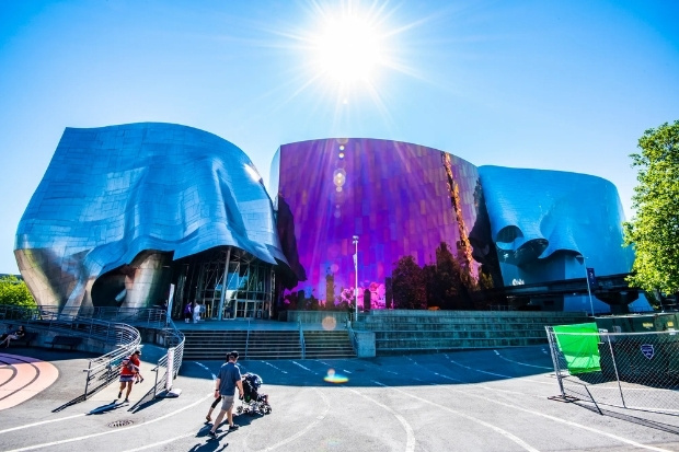 Bảo tàng Museum of Pop Culture sống động ở Seattle