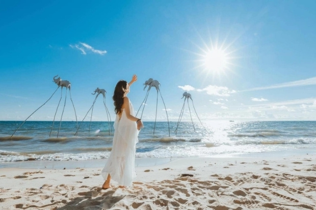 Thời điểm "v&agrave;ng" để tận hưởng l&agrave;n nước xanh ngắt v&agrave; nắng ấm rực rỡ tại c&aacute;c b&atilde;i biển ph&iacute;a T&acirc;y Ph&uacute; Quốc