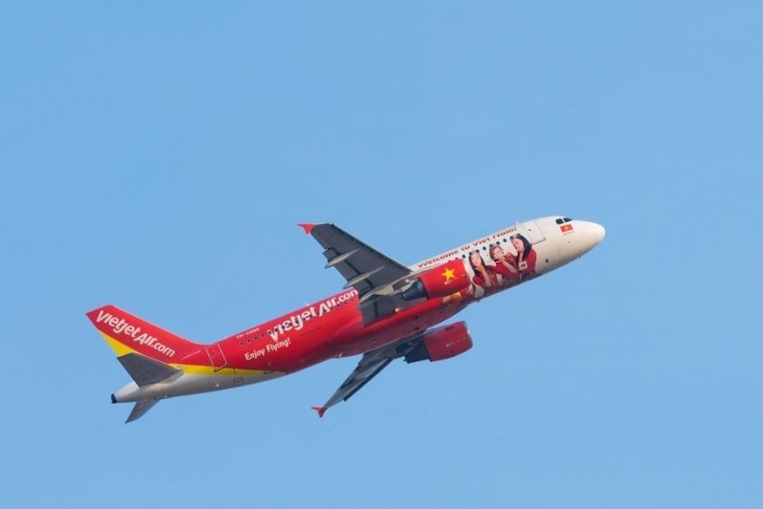 Mua v&eacute; m&aacute;y bay từ Nha Trang đi TP. Hồ Ch&iacute; Minh của Vietjet Air gi&aacute; rẻ tại Vietnam Booking