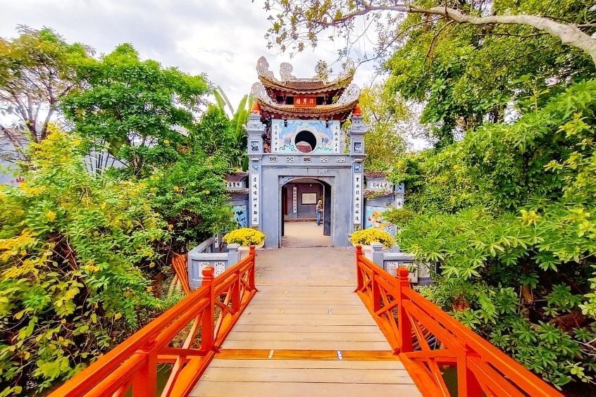 V&eacute; m&aacute;y bay từ Ph&uacute; Quốc đi H&agrave; Nội