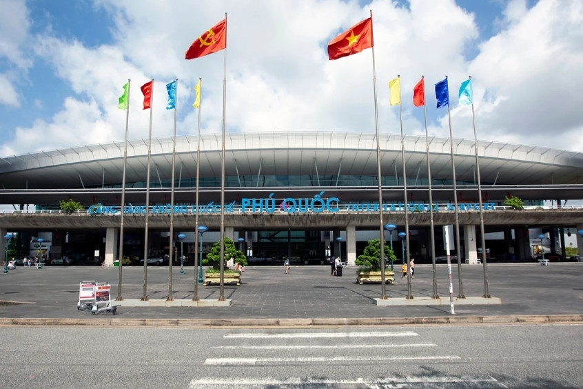 S&acirc;n bay Quốc tế Ph&uacute; Quốc, cảng h&agrave;ng kh&ocirc;ng quốc tế duy nhất tr&ecirc;n đảo tại Việt Nam