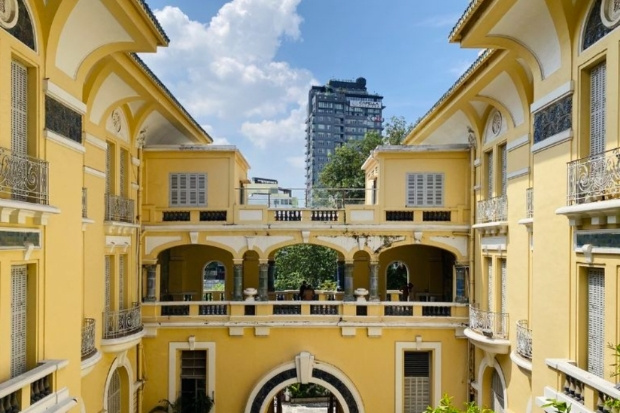 Bảo t&agrave;ng Mỹ thuật TP. Hồ Ch&iacute; Minh với kiến tr&uacute;c đẹp mắt v&agrave; kho t&agrave;ng t&aacute;c phẩm nghệ thuật gi&aacute; trị