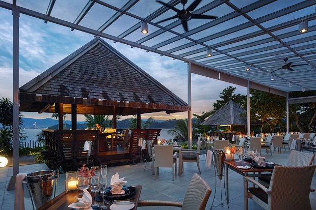 Nhà hàng tại đảo Manukan view đẹp