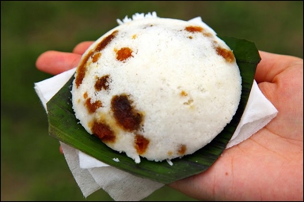 Du lịch Malacca - Bánh gạo Putu Piring